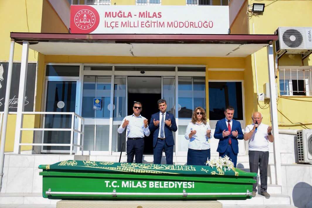 Milas Eğitim Camiasında Çifte Acı: Öğretmen Nevzat Ürekil ve Personel Alpaslan Adlım Son Yolculuklarına Uğurlandı 4